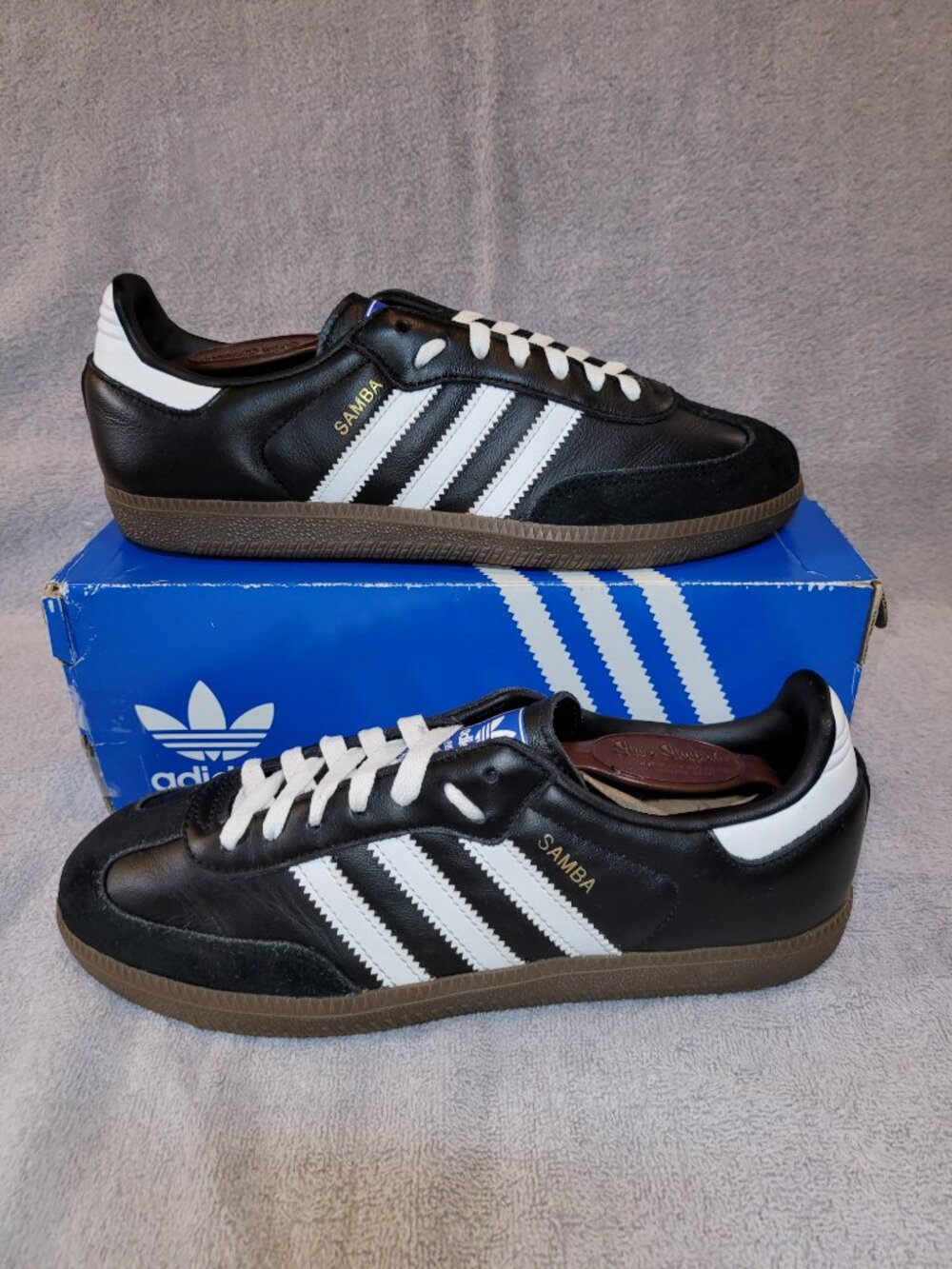 Adidas Samba Shoes Size 6.5 Black Leather Gum Sole Sneakers IE3676